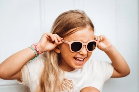 BÉABA Sonnenbrille Sunny "Blush" 4 - 6 Jahre - Siliblu Boutique & Atelier