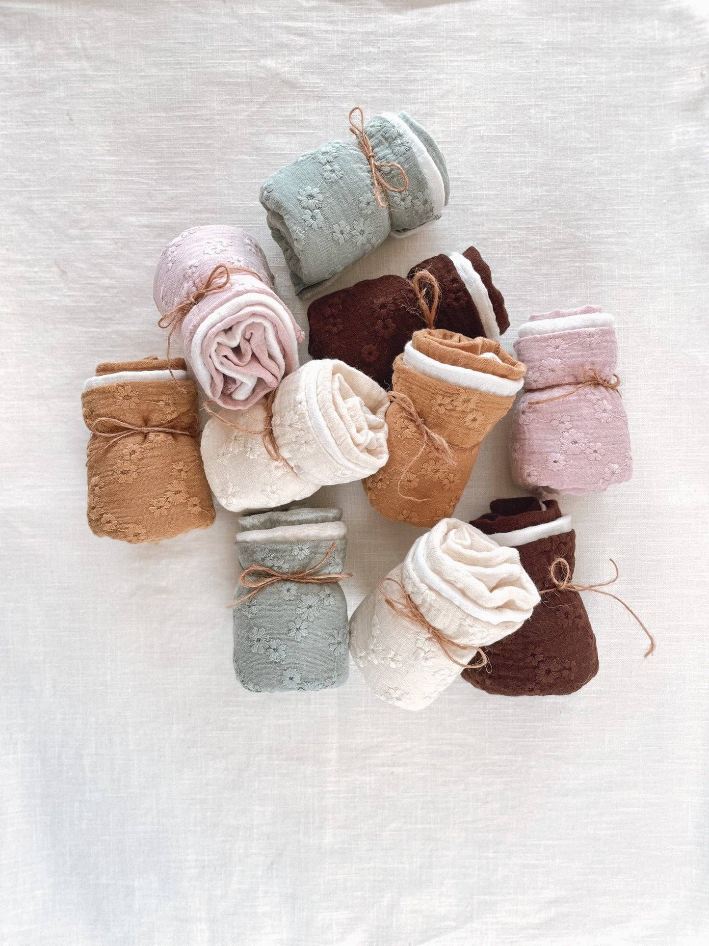 PETITE EvelinaApparel Musselinnuschi 3 - Set - Blumen bestickt, caramel - Siliblu Boutique & Atelier