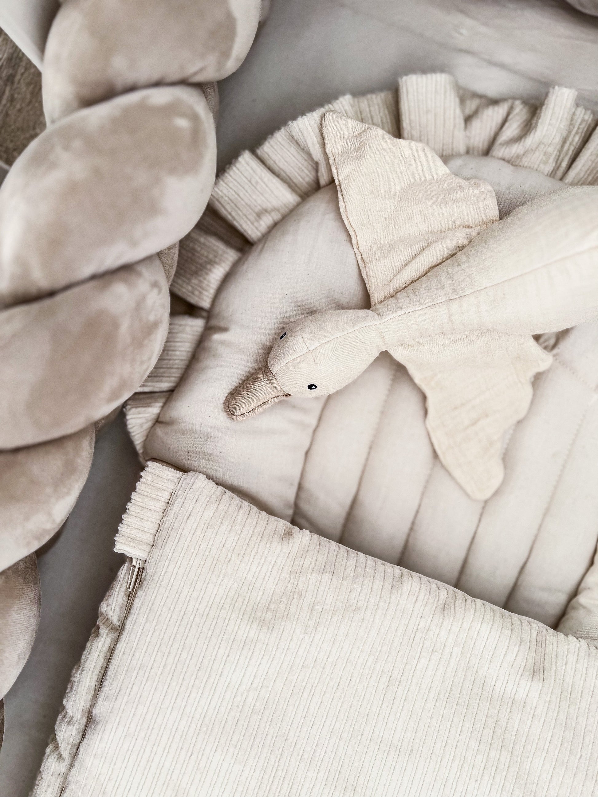 Babyschlafsack DREAMY "Cord" mit Steckkissen // TOG 2.5 CREME - Siliblu Boutique & Atelier