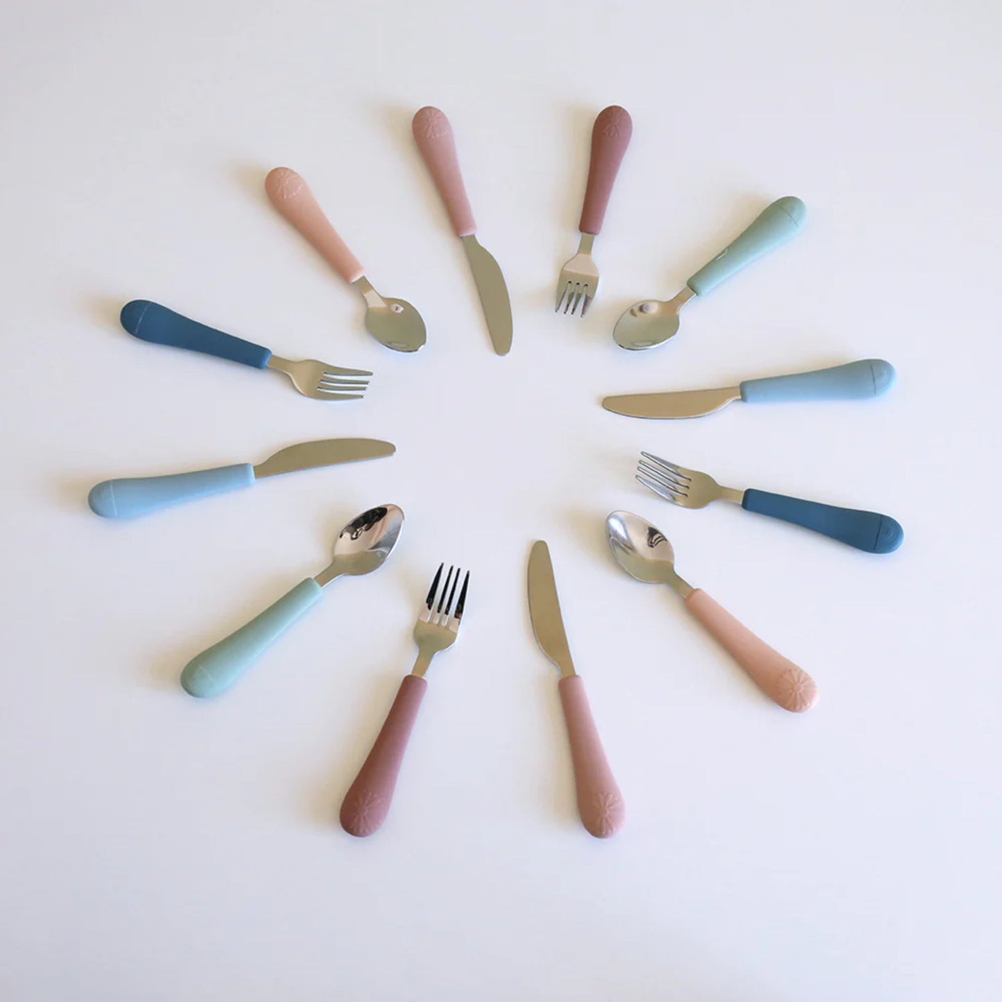 Cam Cam Copenhagen Kinderbesteck 3-Teilig "Regenbogen Ocean Mix" - Siliblu Boutique & Atelier