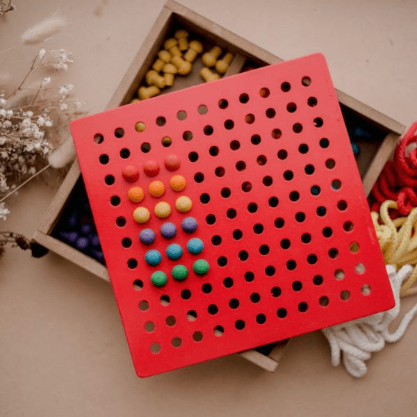 Froebel Steck - und Schnürbrett - Siliblu Boutique & Atelier