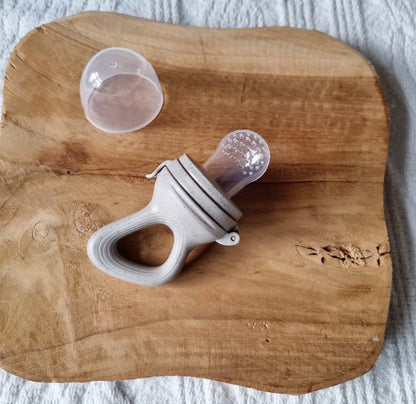 Fruchtnuckel mit Sandpunktmuster - Siliblu Boutique &amp; Atelier
