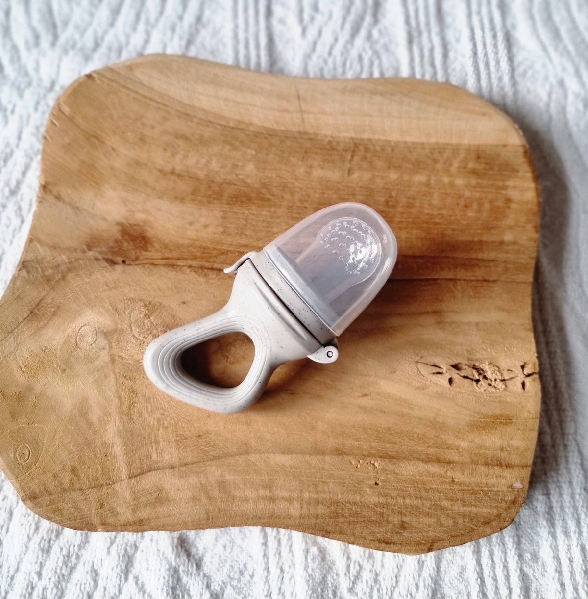 Fruchtnuckel mit Sandpunktmuster - Siliblu Boutique &amp; Atelier