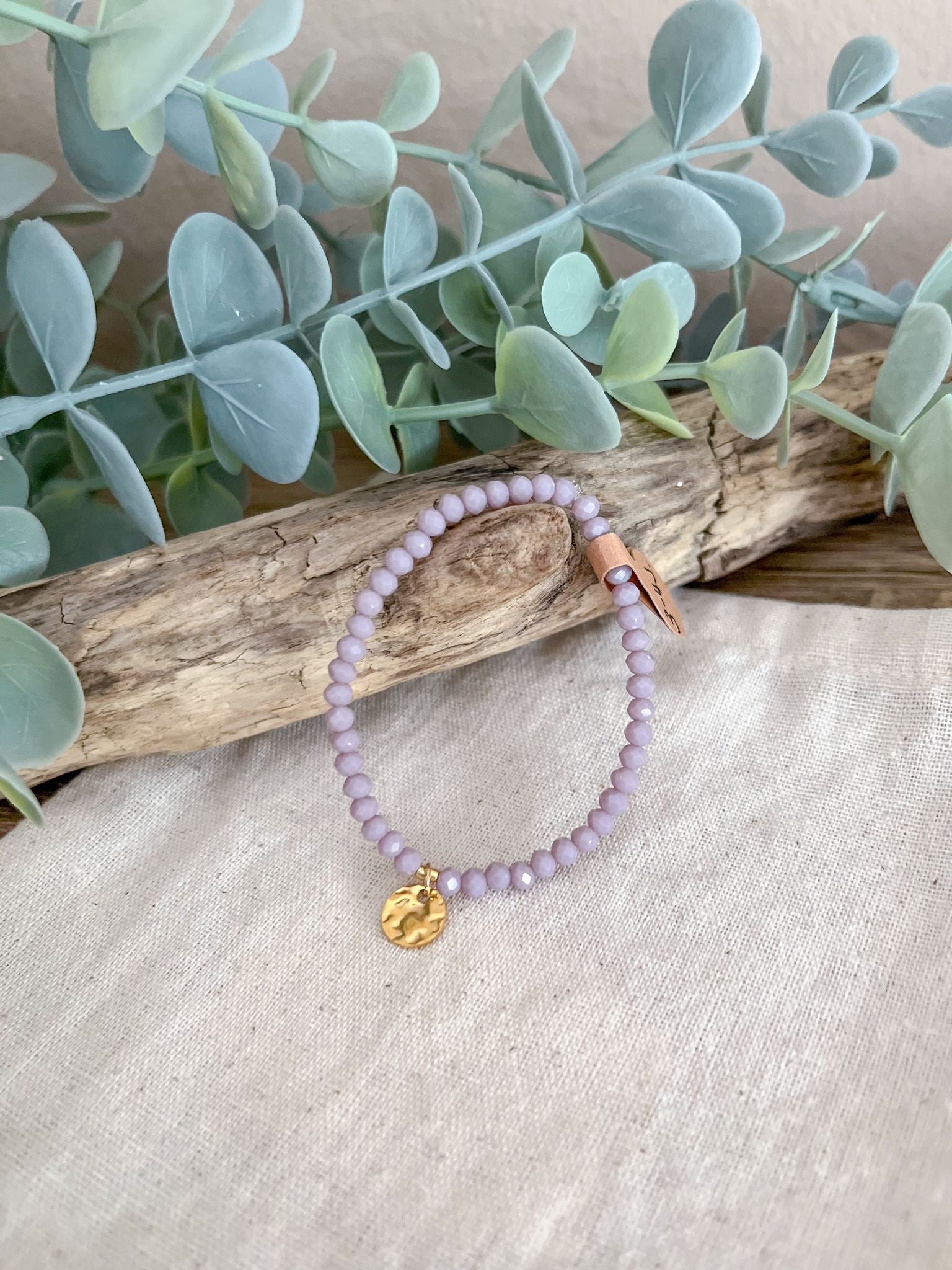 "Kids" Glasstein-Armband Pastellviolett mit Anhänger 3-4 Jahre - Siliblu Boutique & Atelier