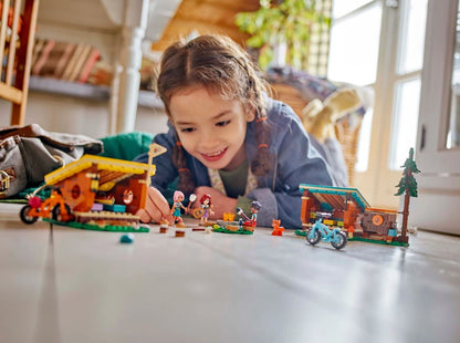 LEGO Friends - Gemütliche Hütten im Abenteuer - Camp 437tlg - Siliblu Boutique &amp; Atelier