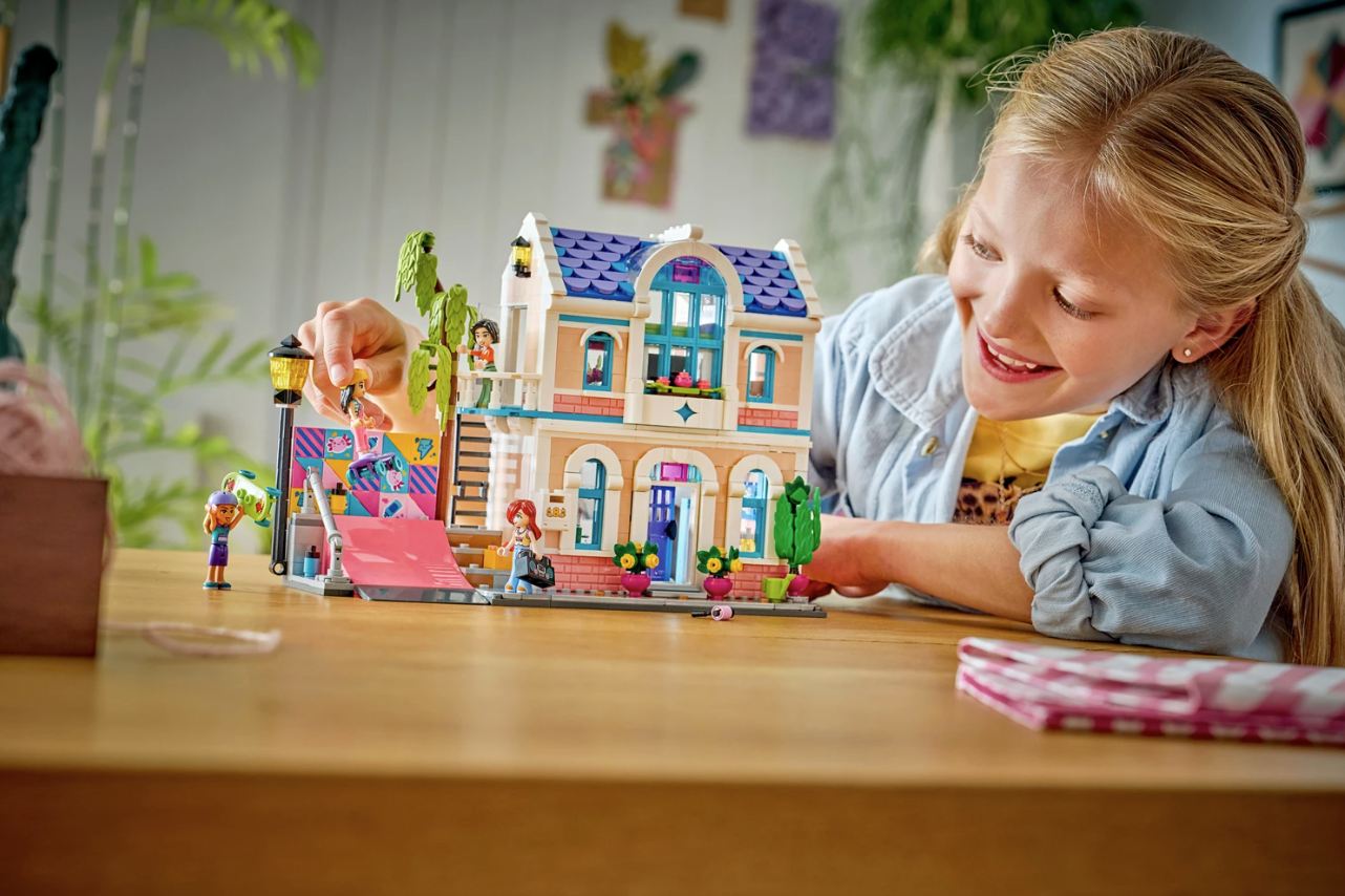 LEGO Friends - Lianns Familienhaus 946tlg - Siliblu Boutique & Atelier