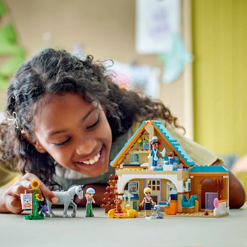 LEGO Friends - Tierarztpraxis für Pferde und Haustiere 428tlg - Siliblu Boutique &amp; Atelier