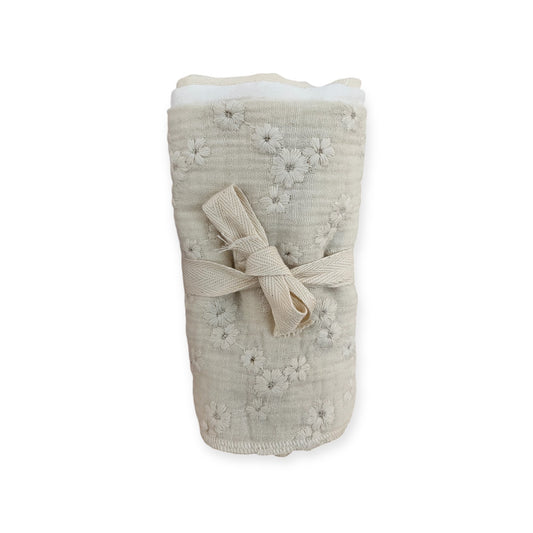 PETITE EvelinaApparel Musselinnuschi 3 - Set - Blumen bestickt, ecru - Siliblu Boutique & Atelier