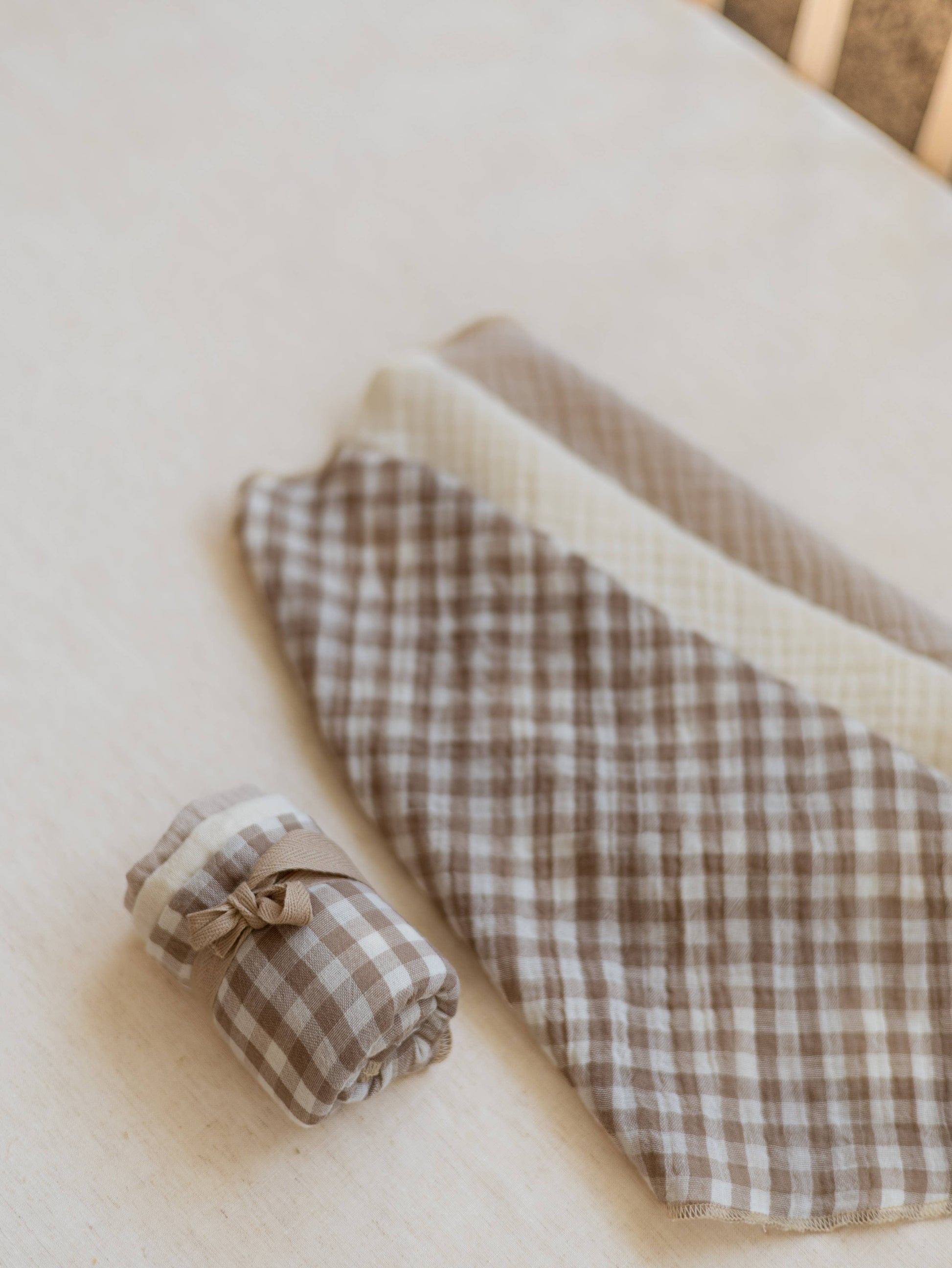 PETITE EvelinaApparel Musselinnuschi 3 - Set - Taupe - Karomuster - Siliblu Boutique & Atelier