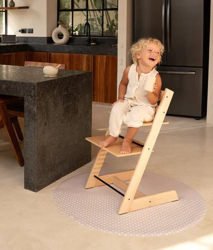 Toddlekind Bodenschutzmatte "Splat Mat Spotted" Clay - Siliblu Boutique &amp; Atelier