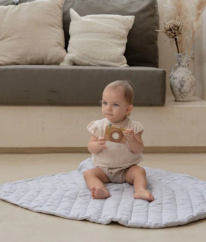 Toddlekind Spieldecke "Leaf Mat Stone" - Siliblu Boutique &amp; Atelier