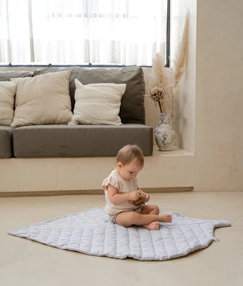 Toddlekind Spieldecke "Leaf Mat Stone" - Siliblu Boutique &amp; Atelier