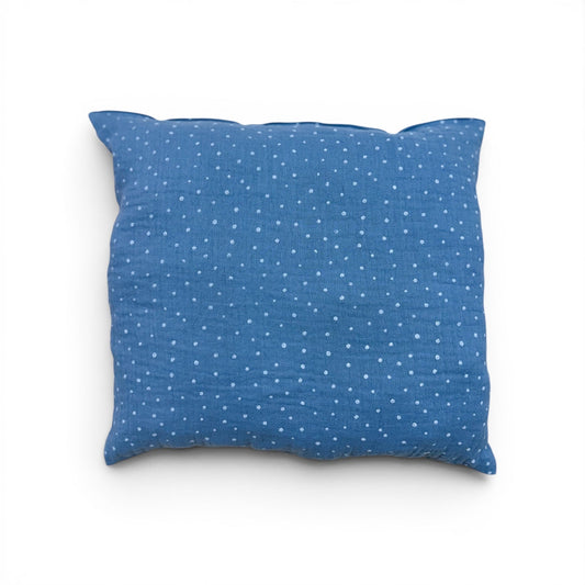 Wollreich Kissen mit Schafswollkügeli Hellblau - gepunktet - Siliblu Boutique & Atelier